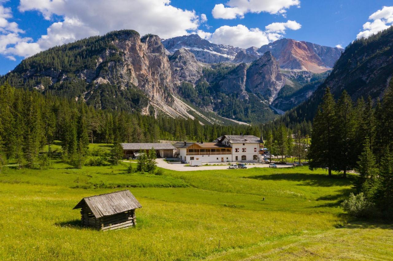 Alpin Natur Hotel Brueckele Braies  Exteriér fotografie