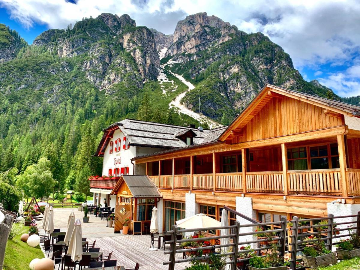Alpin Natur Hotel Brueckele Braies  Exteriér fotografie